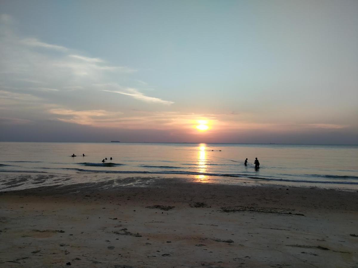 Family Beach Condo Pd At Cocobay Resort Condominium ポートディクソン エクステリア 写真